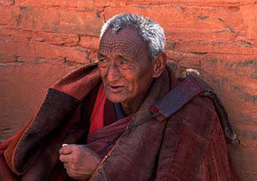 Xiahe Labrung Monastery Monk, China